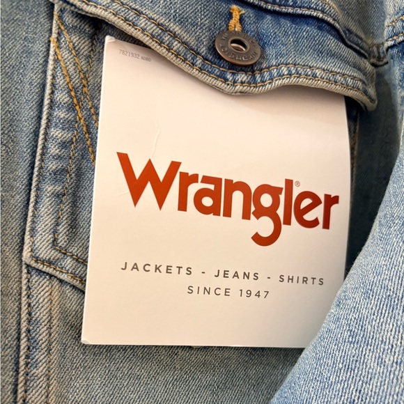 Wrangler Unisex Light Blue Denim Jacket - Picture 3 of 9